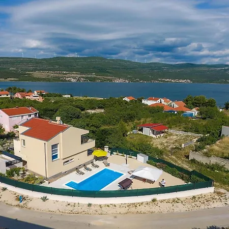 Donata Holiday home